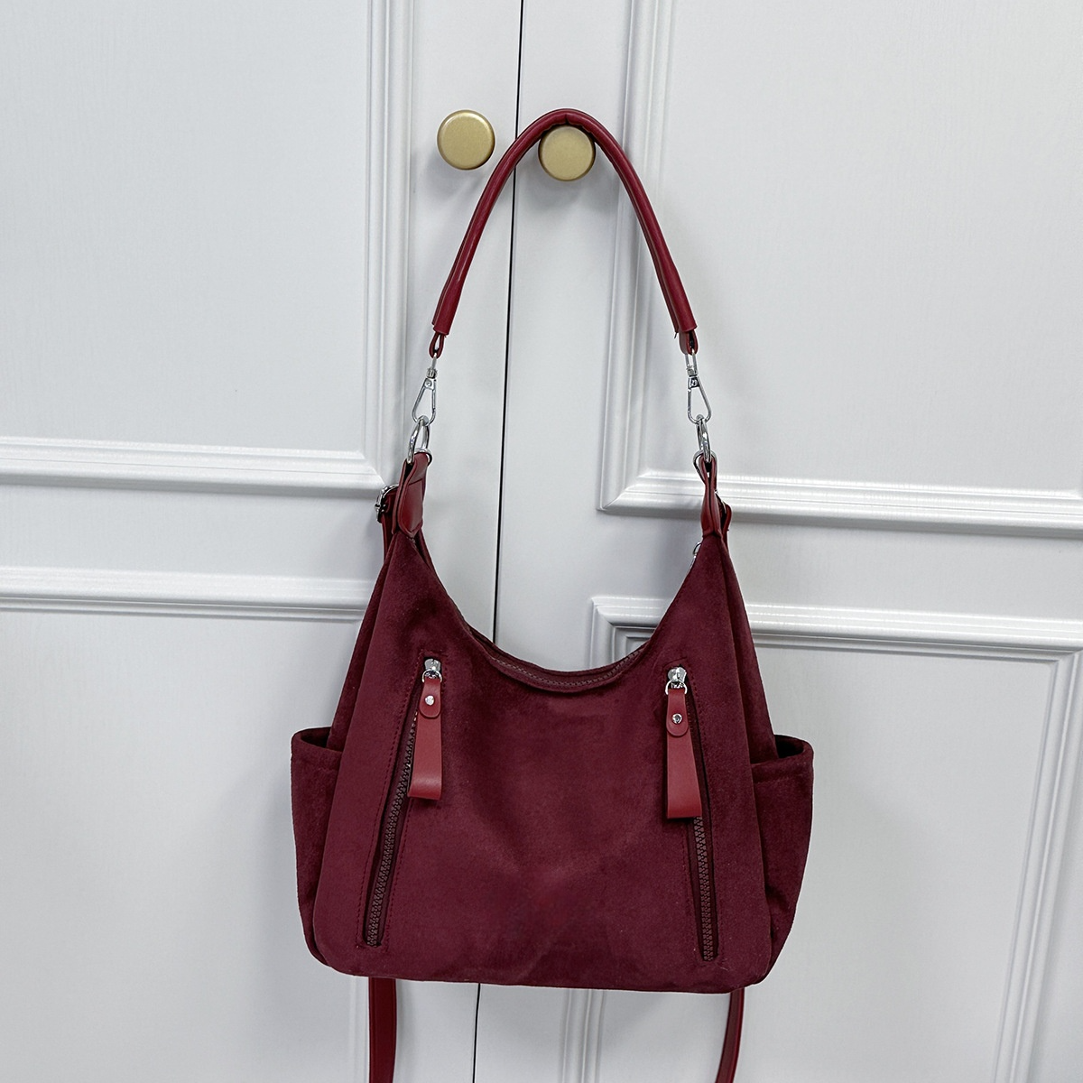 #139.99 women's new underarm bag casual shoulder bag