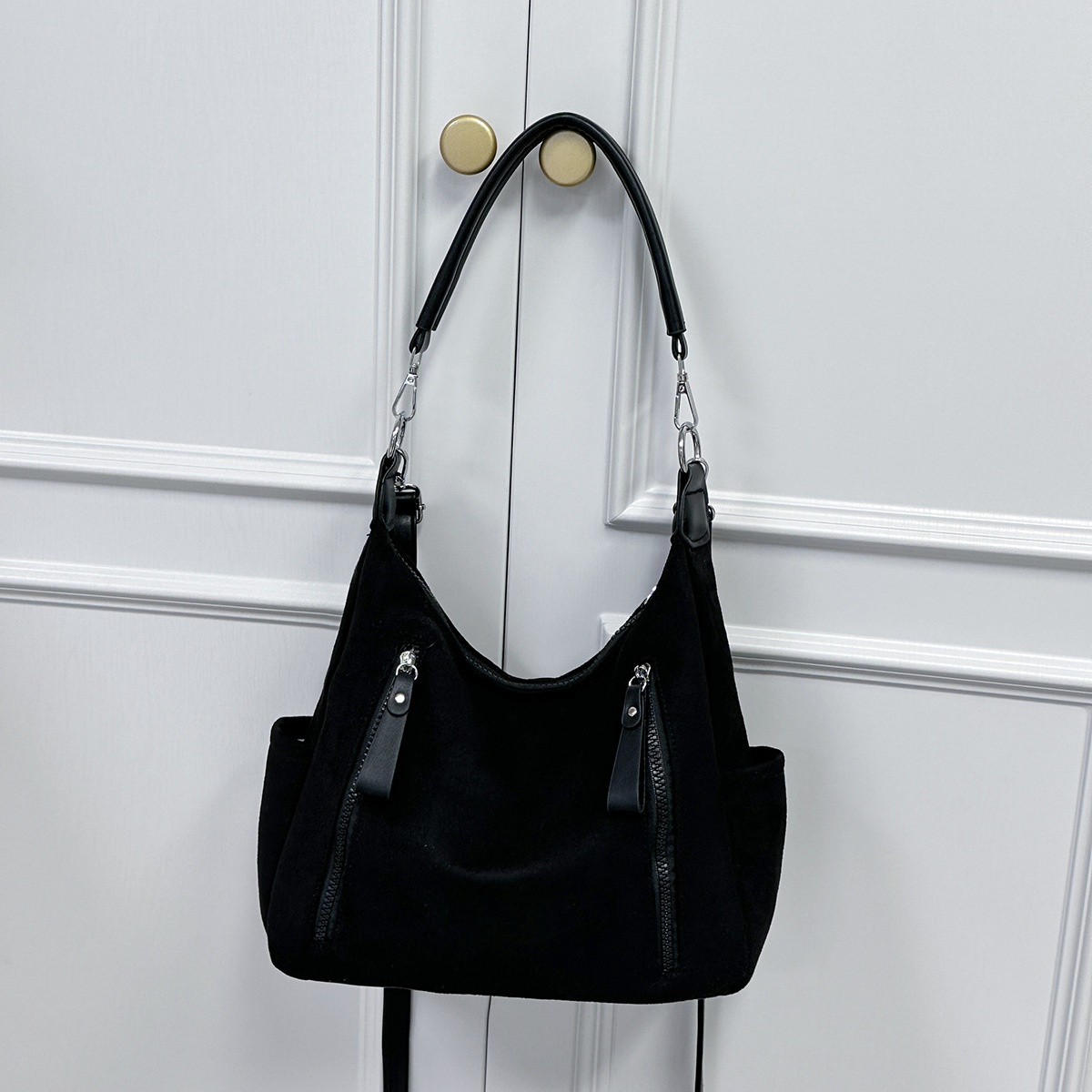 #139.99 women's new underarm bag casual shoulder bag